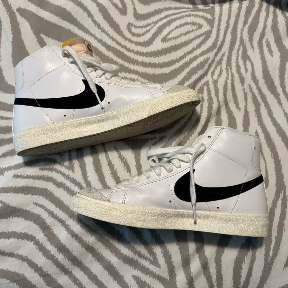 Nike blazer